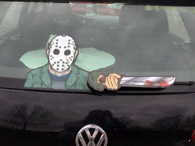 640x480, 46 Kb / дворник, нож, маска, маньяк, джейсон вурхиз, фольксваген