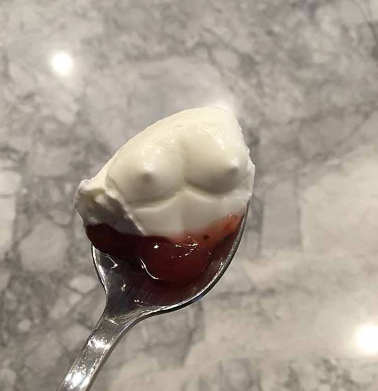 750x775, 51 Kb / ложка, сиськи