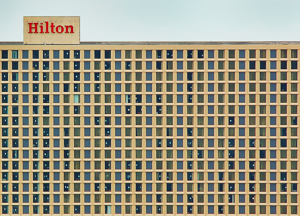 1280x920, 562 Kb / Хилтон, отель, здание, окна