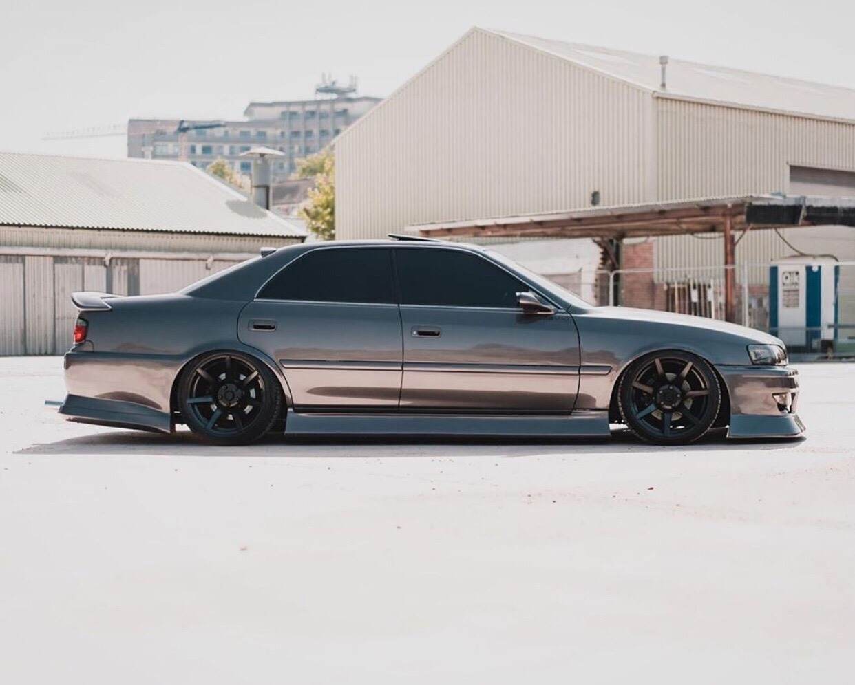 1242x996, 157 Kb / автомобиль, обвес, тойота, марк, чазер, креста