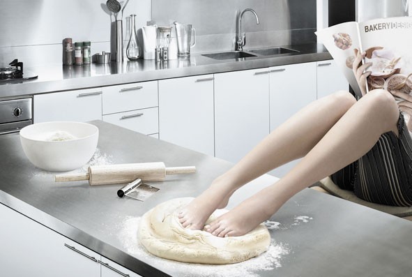 591x397, 46 Kb / тесто, ноги, выпечка, bakery