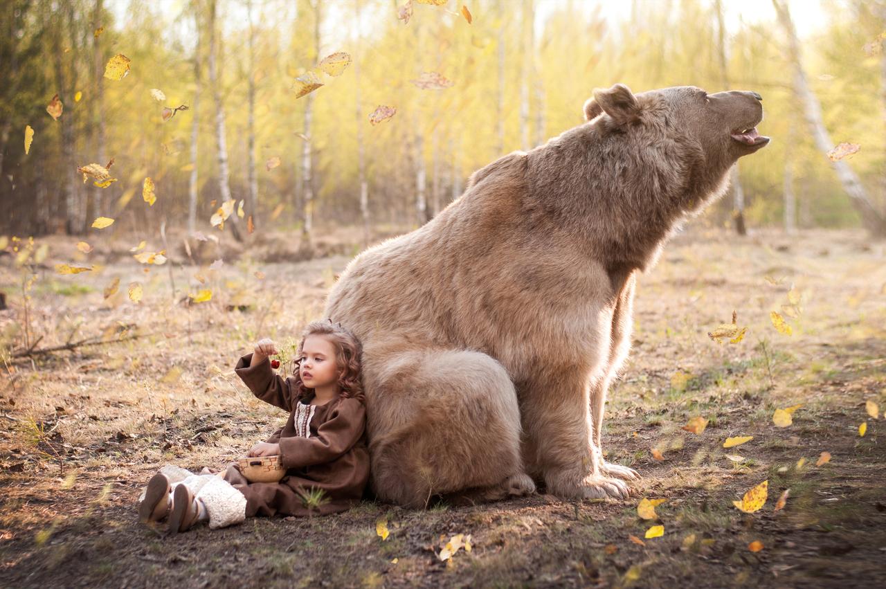 1280x851, 176 Kb / vvola, маша, медведь, ягода