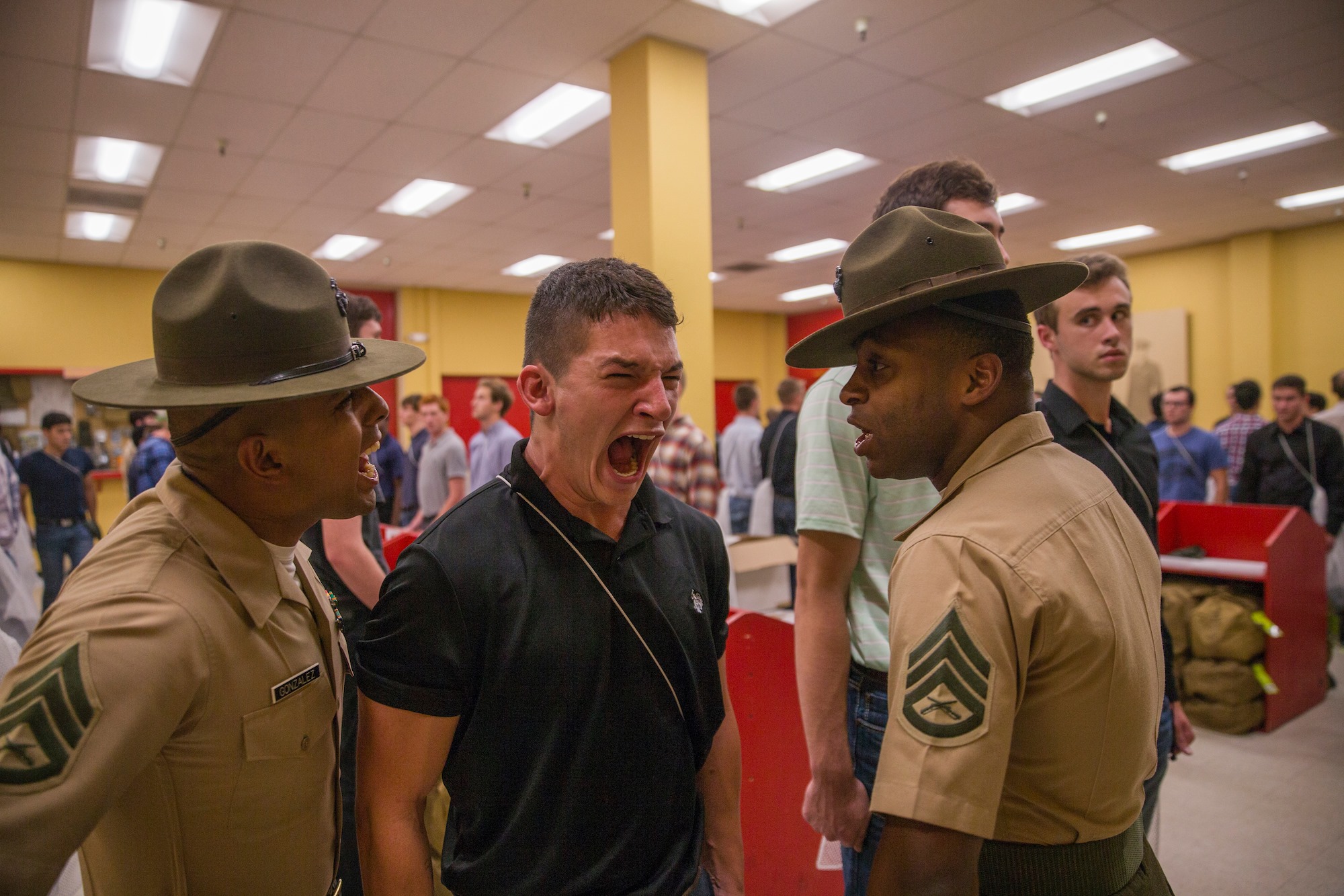 2000x1333, 547 Kb / сша, армия, оскал