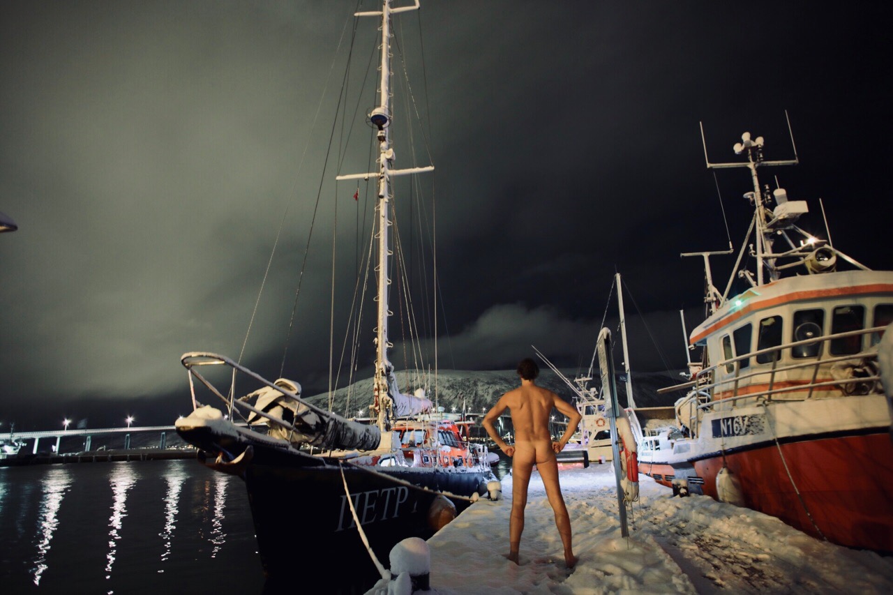 1280x853, 214 Kb / Виталий Сокол, снег, лёд, вода, буксир, яхта