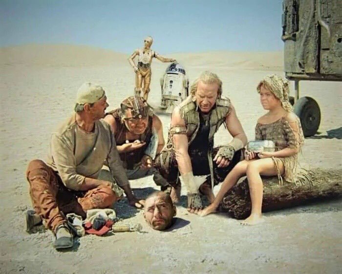 700x561, 75 Kb / коллаж, фотожаба, водный мир, звёздные война, белое солнце пустыни, кин-дза-дза