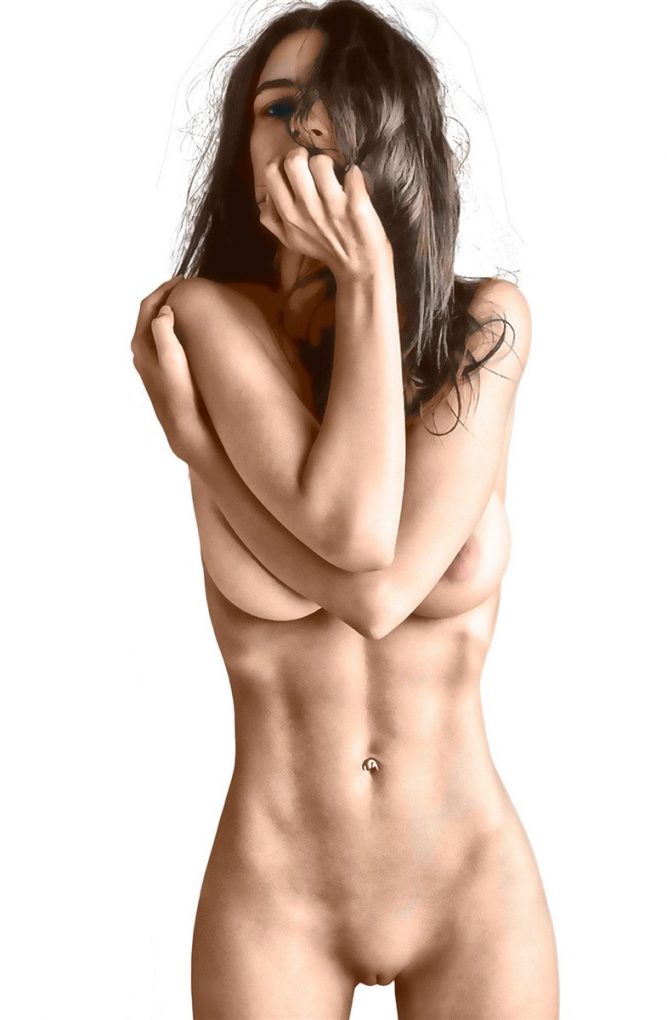 667x1020, 55 Kb / шатенка, бритая, руки