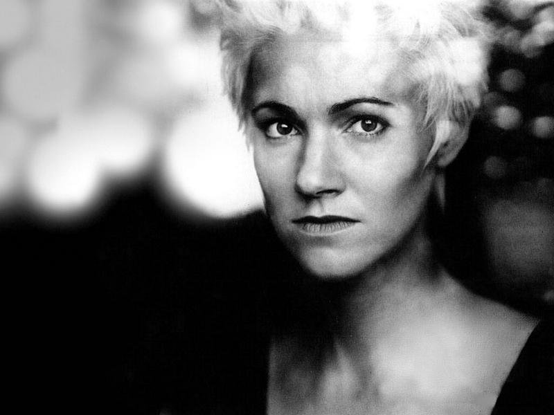 800x600, 41 Kb / Мари Фредрикссон, ч/б, roxette, роксет