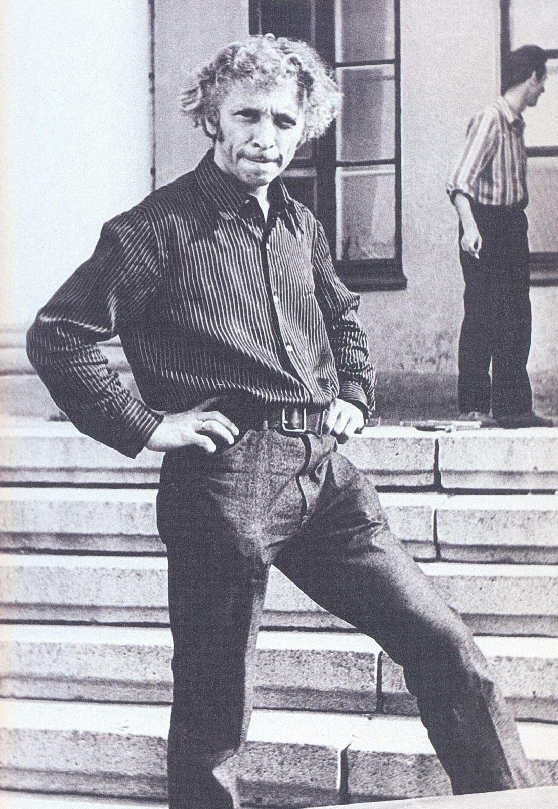 1103x1600, 550 Kb / ч/б, Пьер, Ришар, Свердловск, ссср, дворец, культуры, рубаха, фейк