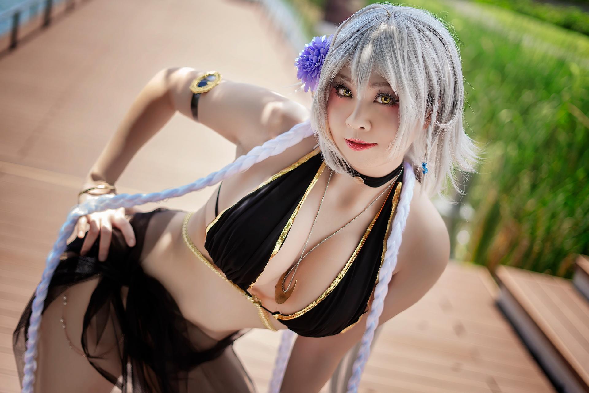 1920x1282, 194 Kb / сиськи, косплей, крашеная, Jeanne D'arc