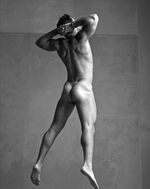 500x630, 35 Kb / мужчина, ч/б