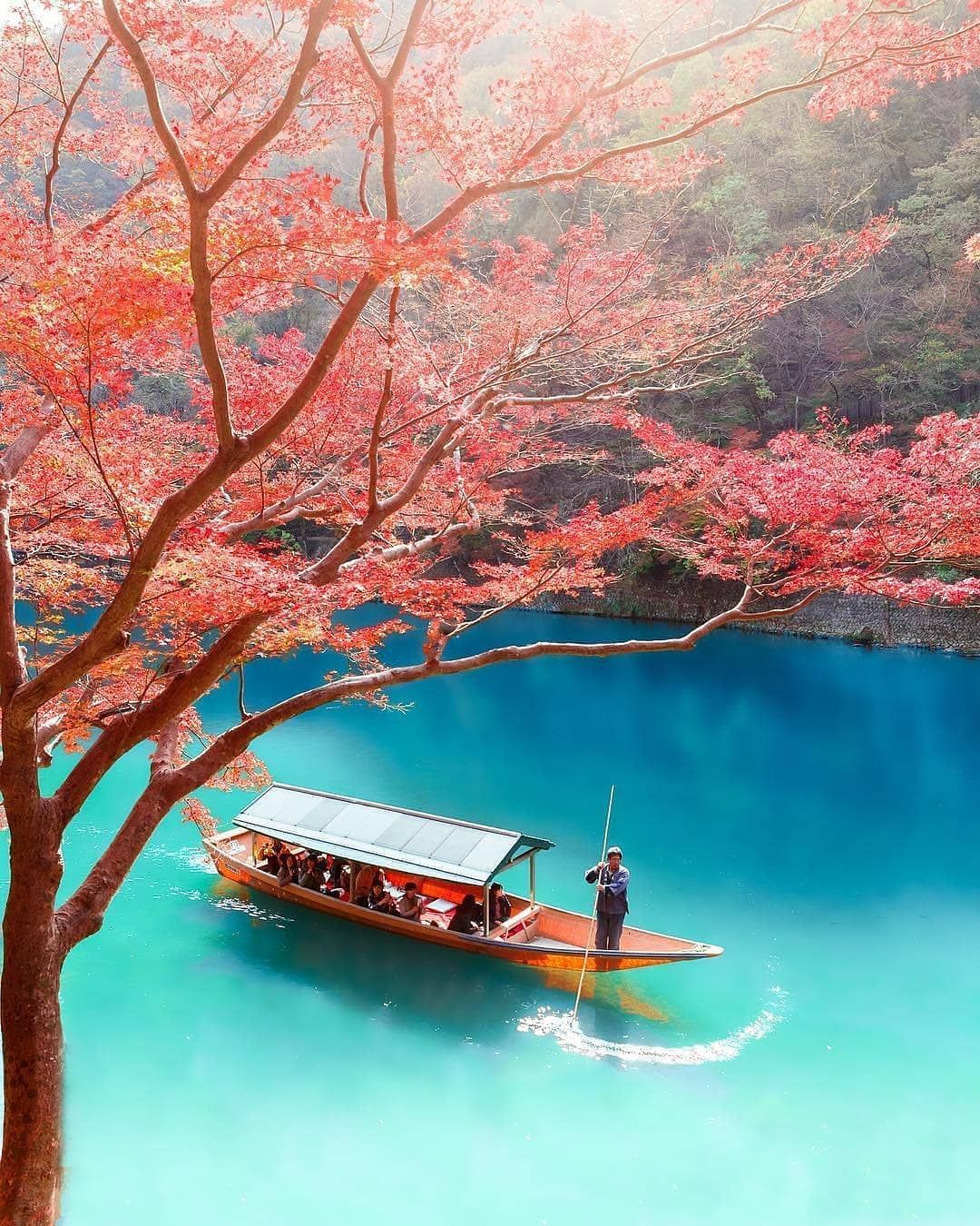 1080x1350, 312 Kb / япония, озеро, лодка