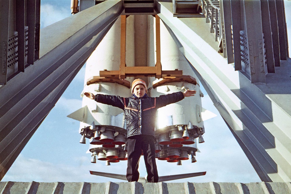 1024x682, 271 Kb / ракета, космос, мальчик, ребенок, ссср, мечта