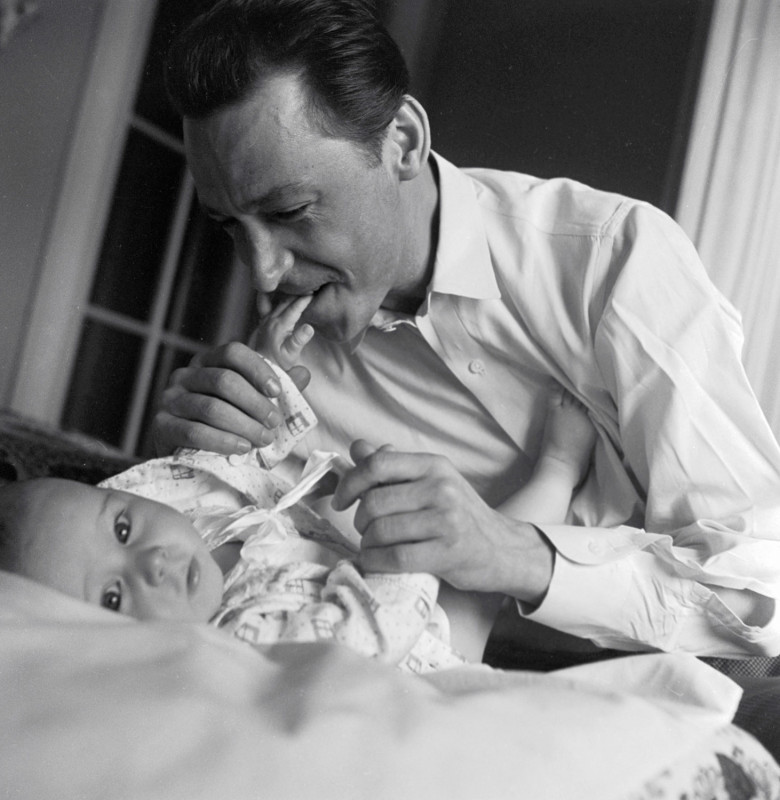 780x800, 114 Kb / ч/б, Ефремов, ссср