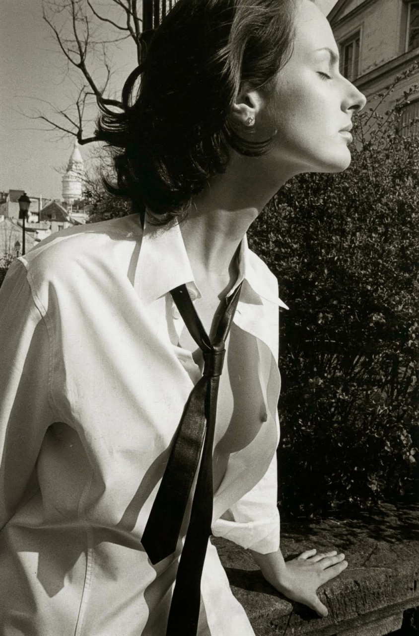 844x1280, 250 Kb / женщина, рубашка, галстук, грудь, ч/б