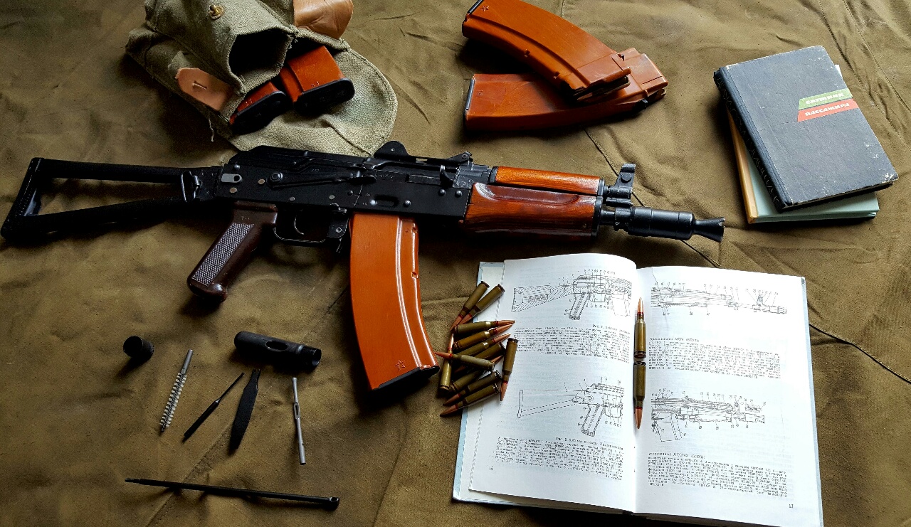 1280x741, 456 Kb / акс74у, инструкция, патроны, подсумок, магазин