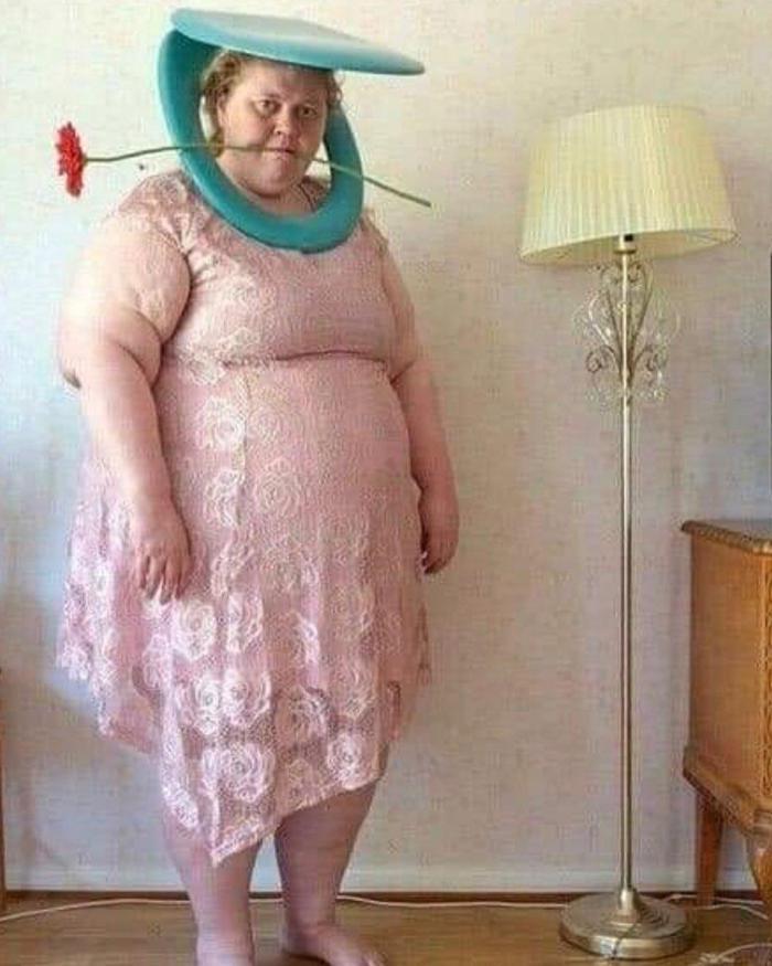 700x875, 67 Kb / розовое, цветок, стульчак,торшер