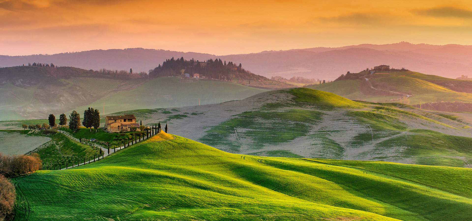 1920x900, 598 Kb / холмы, дома, деревья, трава, снег