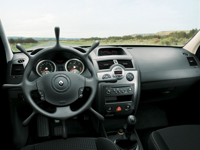 800x600, 105 Kb / руль, штурвал