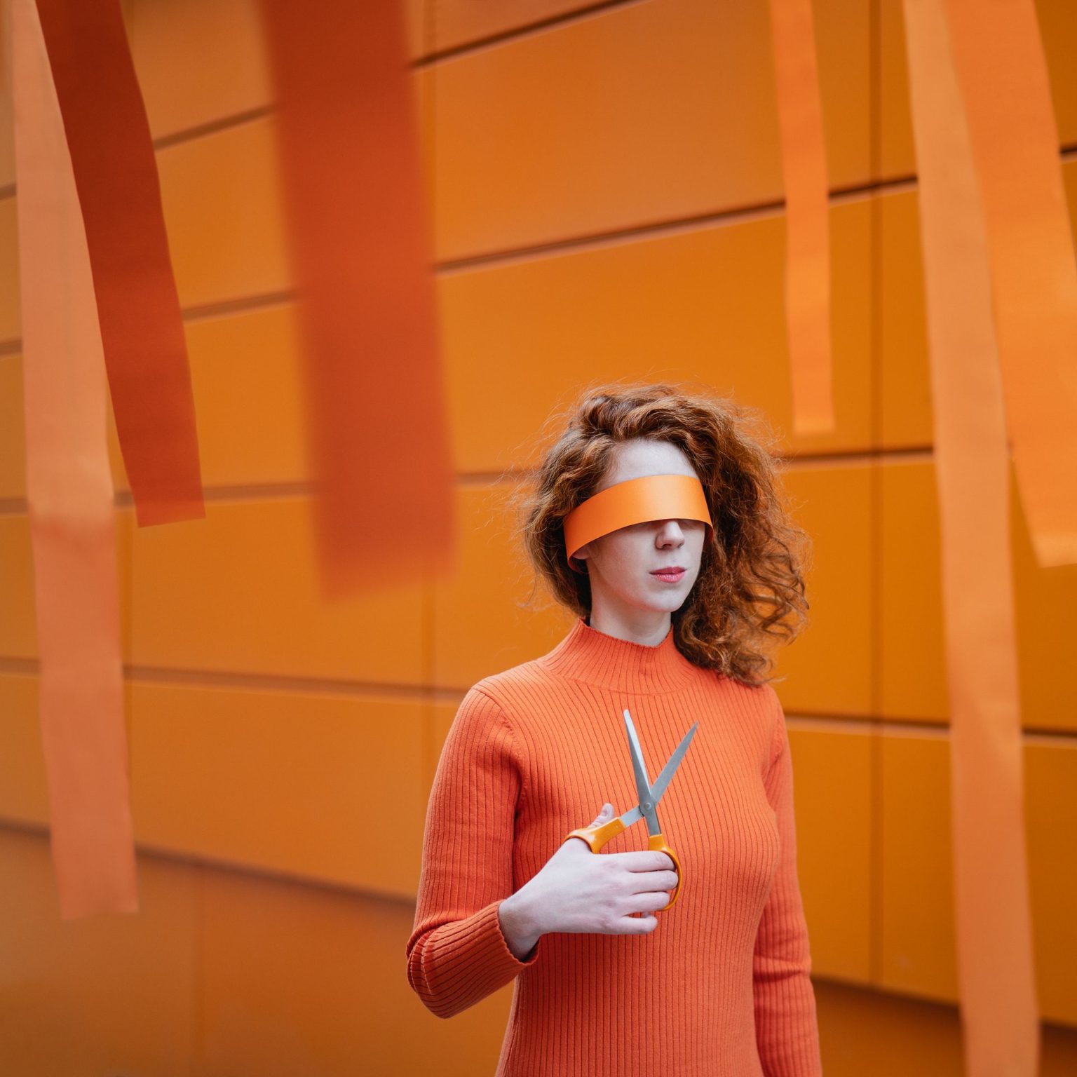 1536x1536, 169 Kb / оранжевый, ножницы