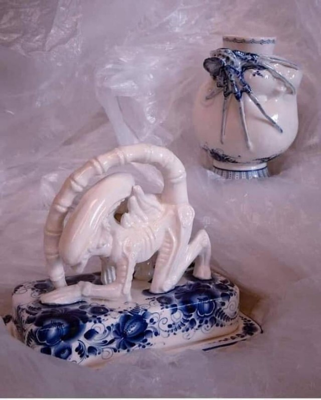 640x796, 81 Kb / гжель, чужие, ксеноморф, чужой, лицехват