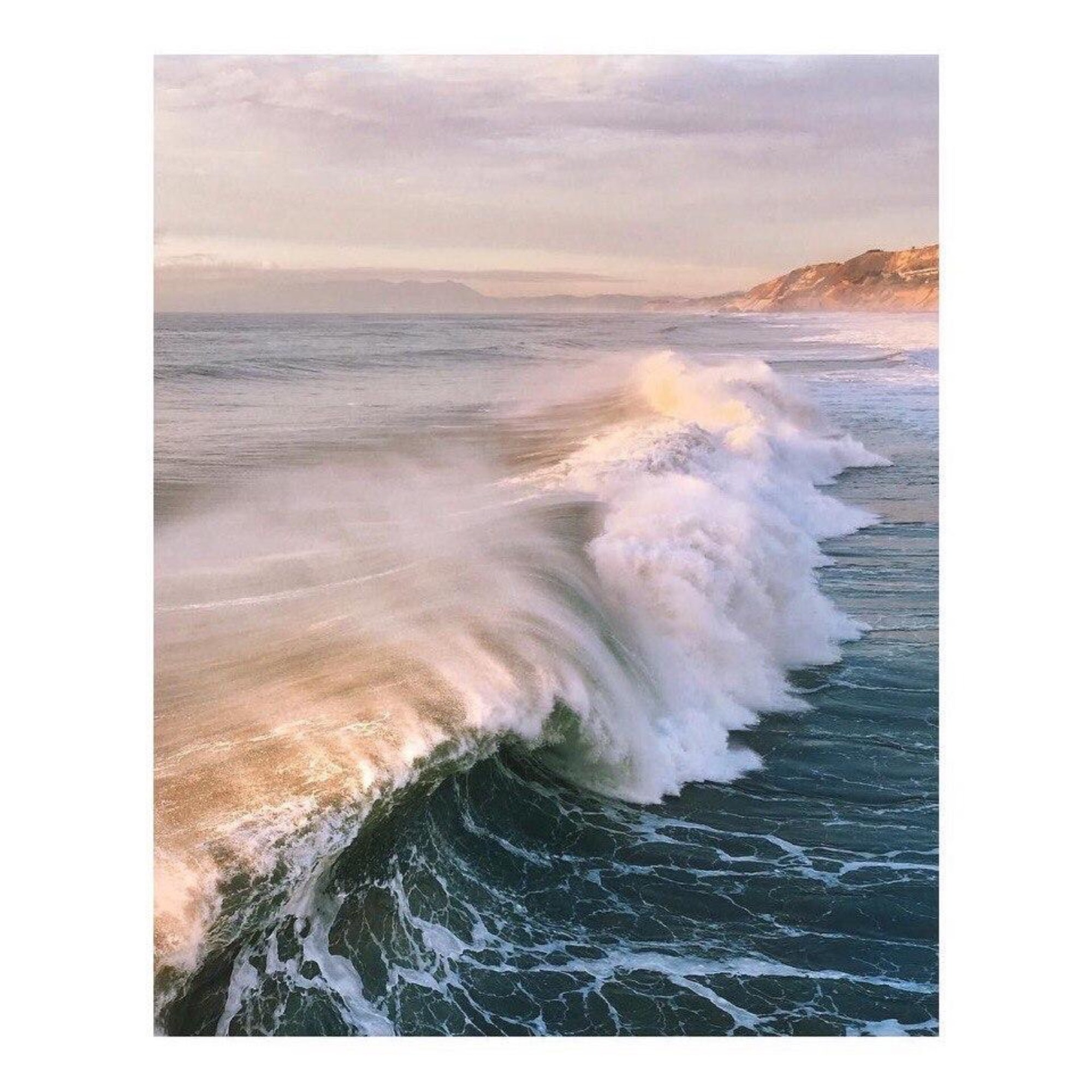 2000x2000, 497 Kb / берег, воды, волны, брызги, пена, небо