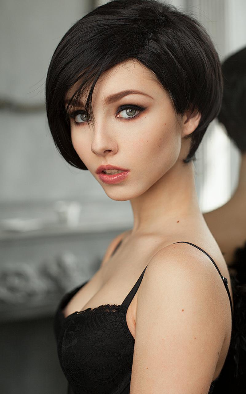 800x1280, 87 Kb / Родинки, брюнетка, лямка, галина жижикина, чёлка, алиса тарасенко