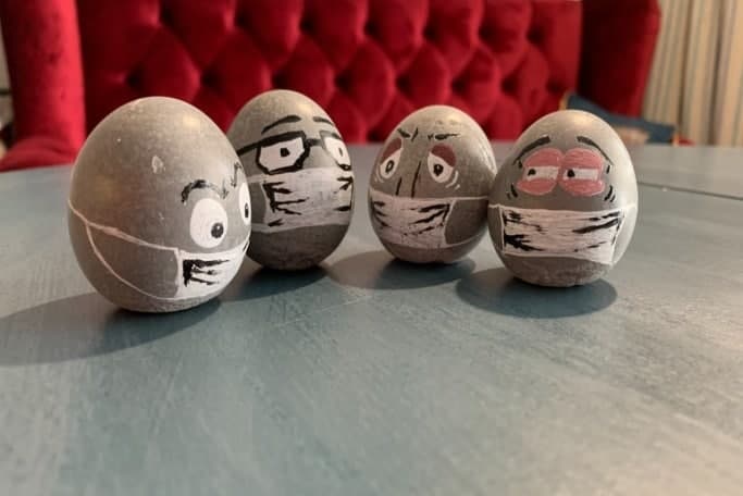 683x456, 29 Kb / Яйца, пасха, цемент