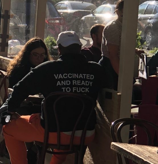 555x574, 379 Kb / вакцинирован, готов