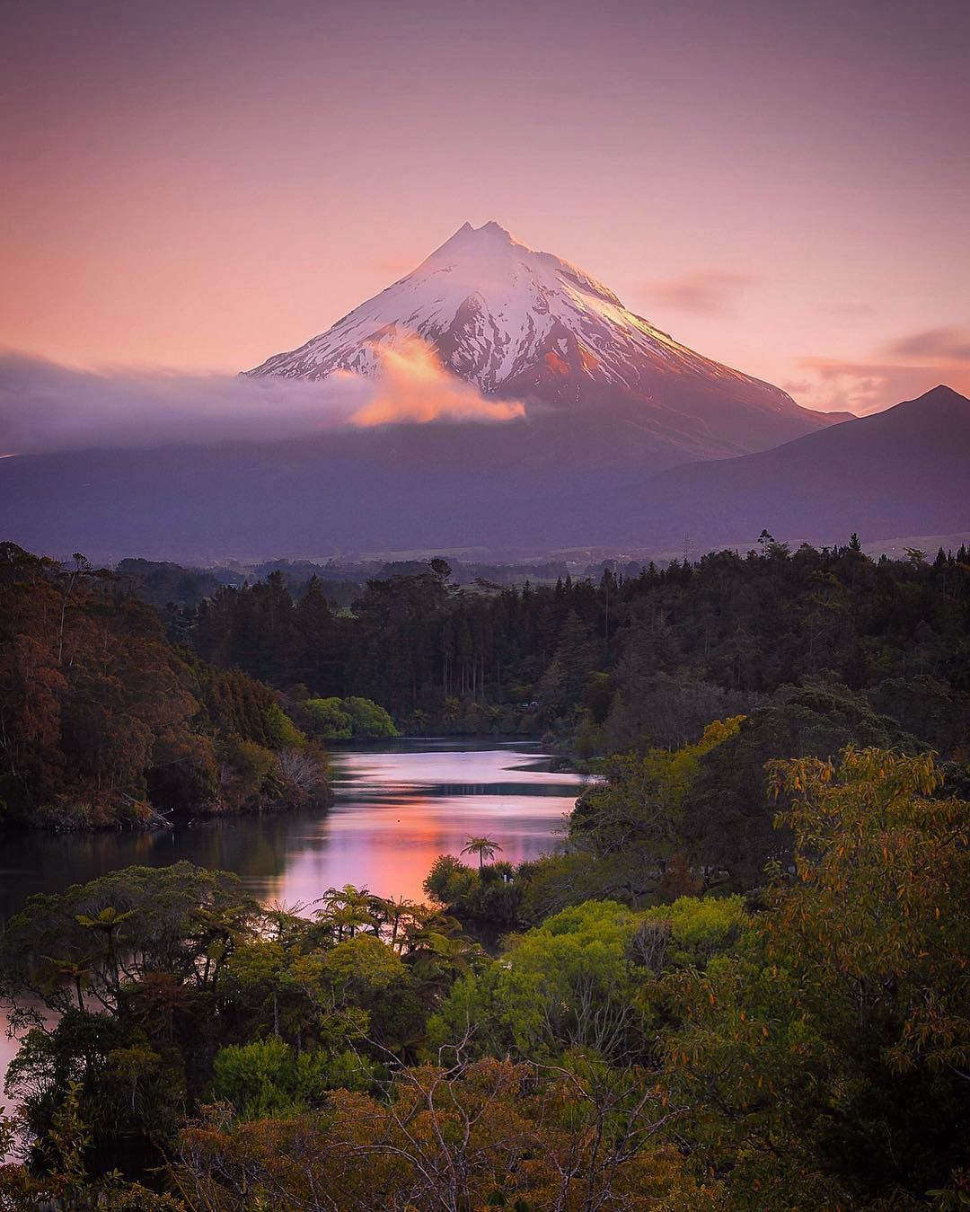 1080x1349, 200 Kb / гора, лес, река, вода, деревья, небо, облака