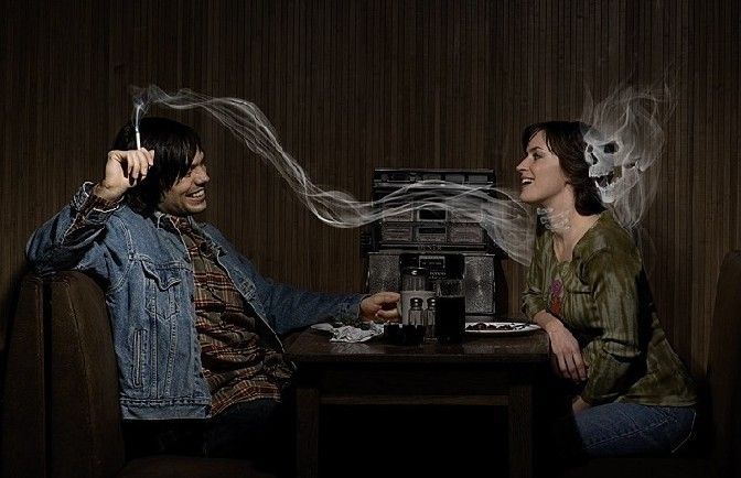 672x434, 53 Kb / сигарета, дым, смерть