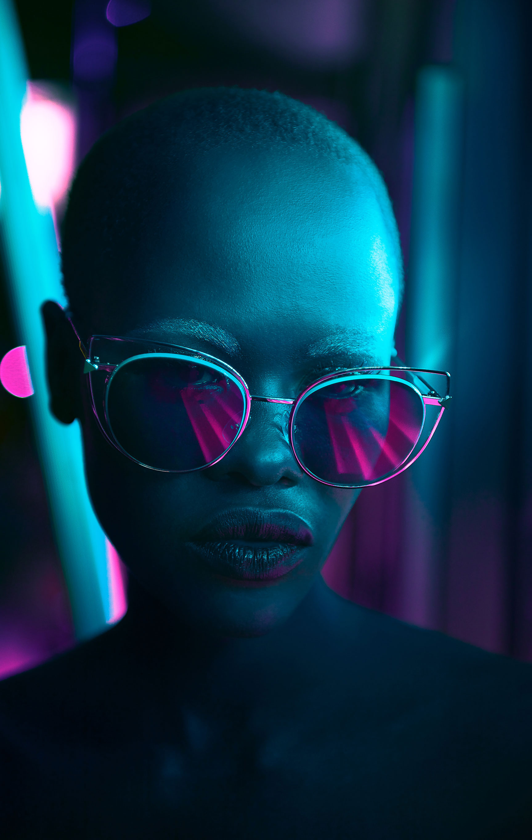 1727x2727, 436 Kb / неон, очки, Mathew Guido