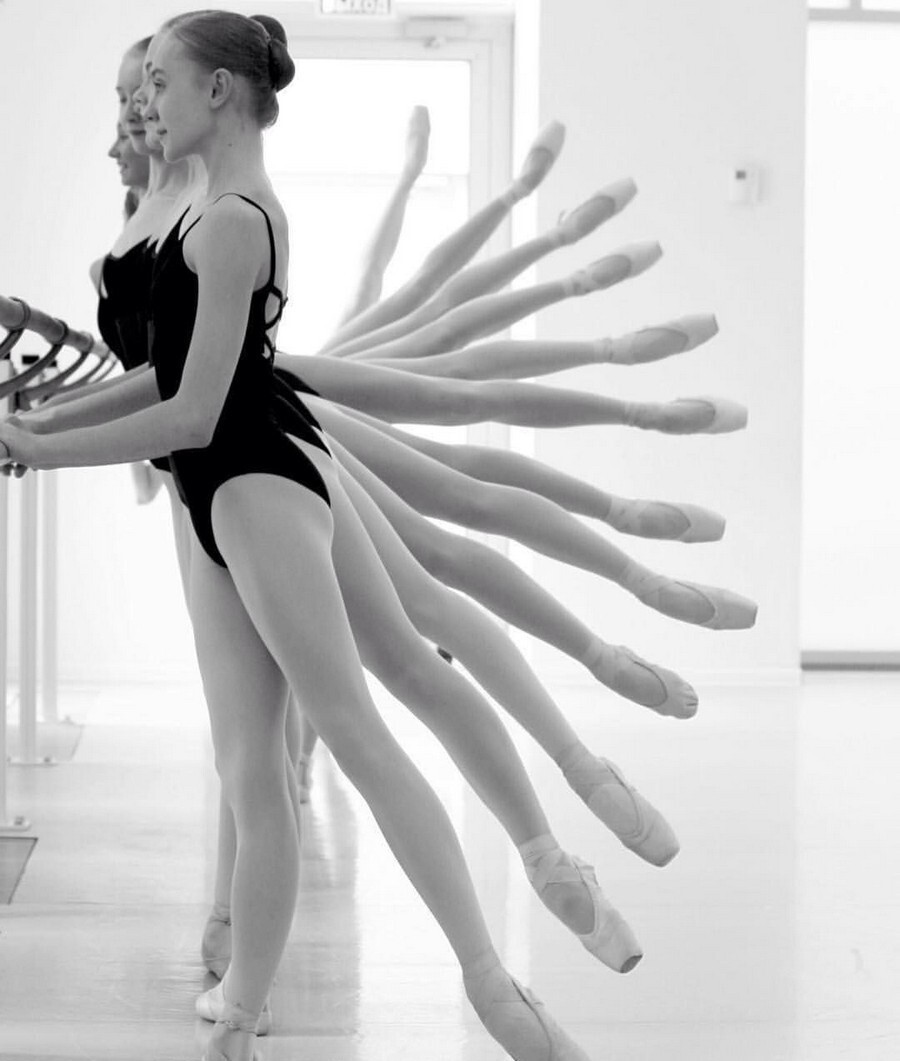 900x1061, 100 Kb / балерина, ноги, станок