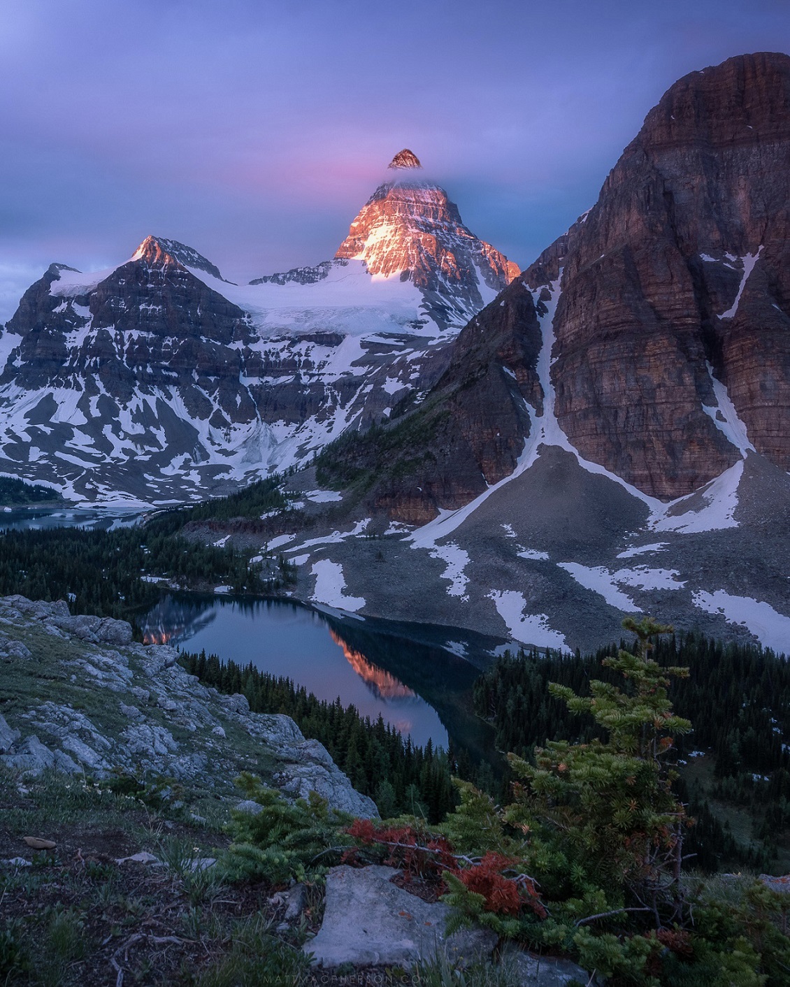 1130x1412, 613 Kb / гора, Канада, Canada, Ассинибойн, Mount Assiniboine