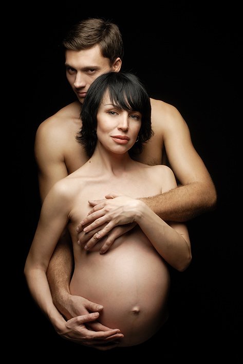 473x707, 33 Kb / брюхатая, пара, чёрный, беременная, Nadya Kulagina