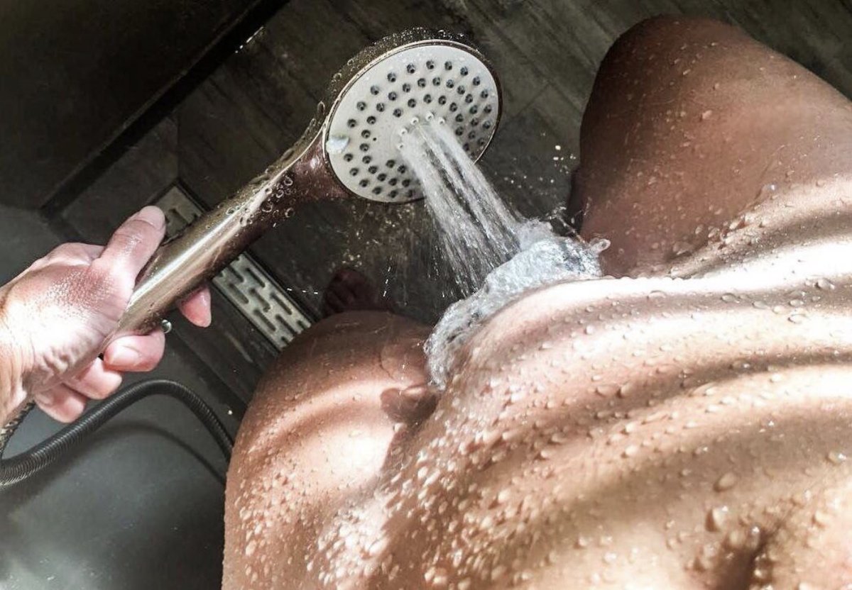 1200x832, 156 Kb / душ, мокрая