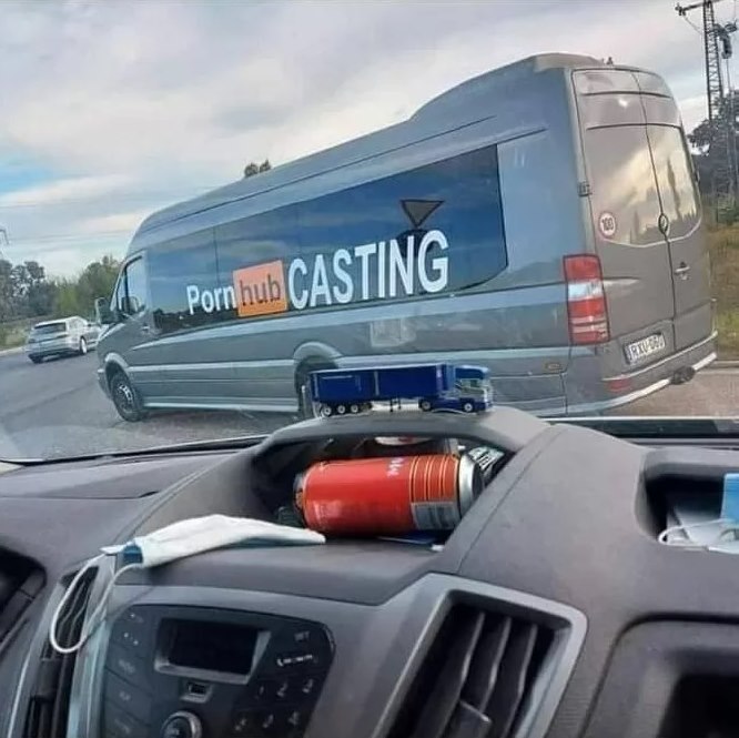 666x665, 75 Kb / кастинг, pornohub, автобус, авто, мерседес