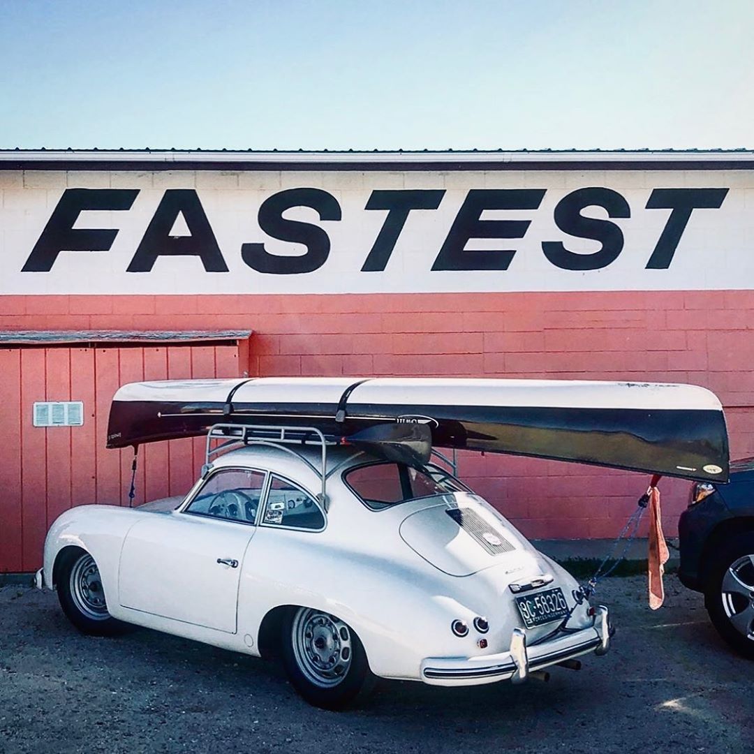 1080x1080, 161 Kb / автомобиль, классика, ретро, лодка, каноэ