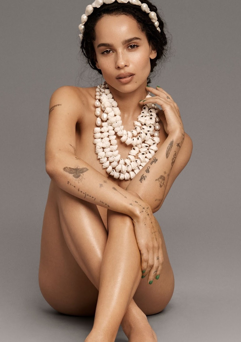 921x1305, 210 Kb / украшение, бусы, тату, Зои Изабелла Кравиц, Zoe Isabella Kravitz