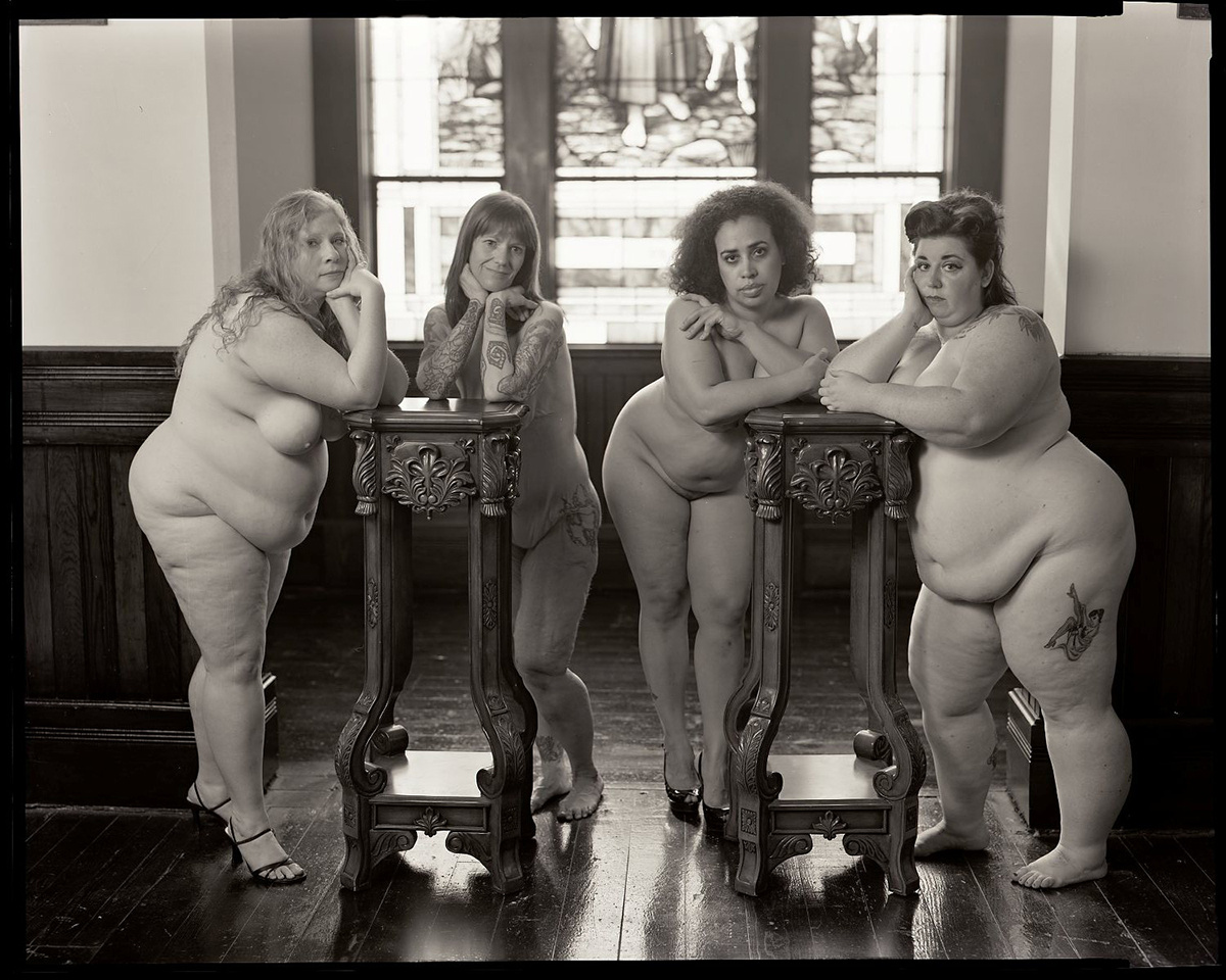 1200x960, 378 Kb / тату, ч/б, четверо, четыре