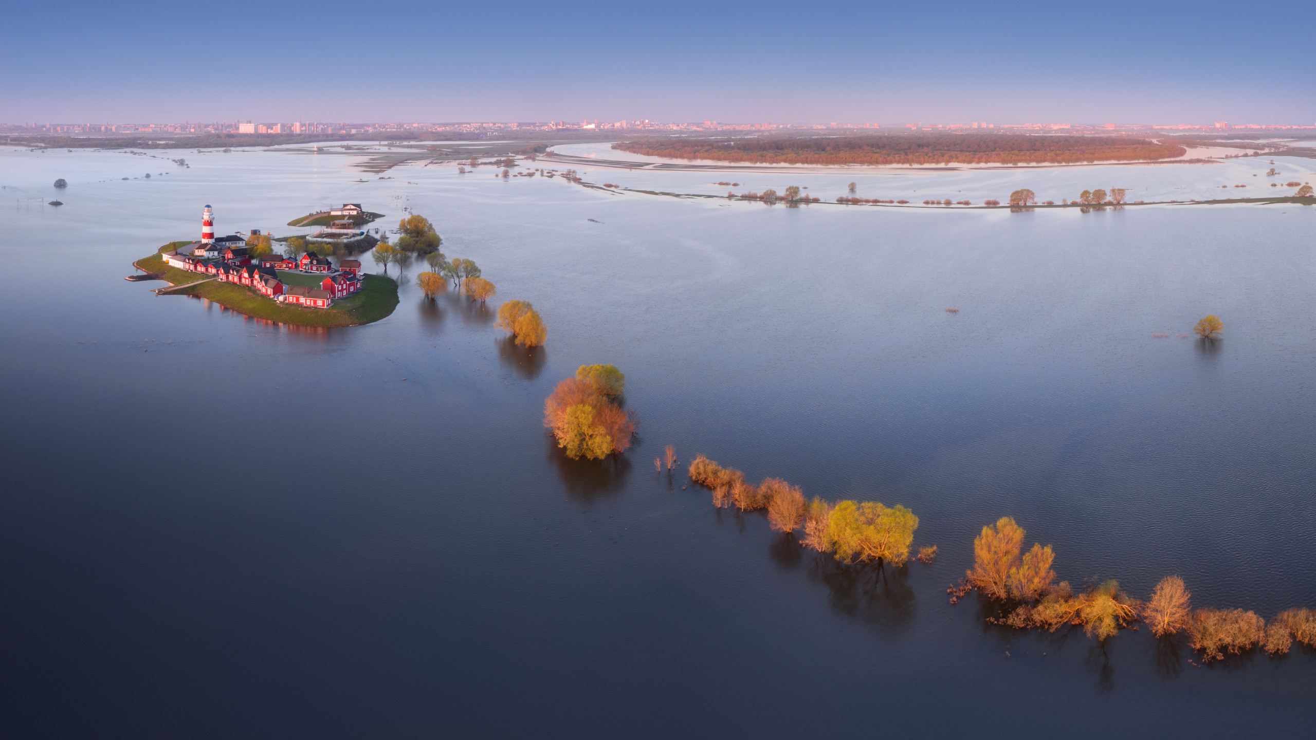 2560x1440, 592 Kb / река, Ока, село, Шумашь, Рязань, маяк