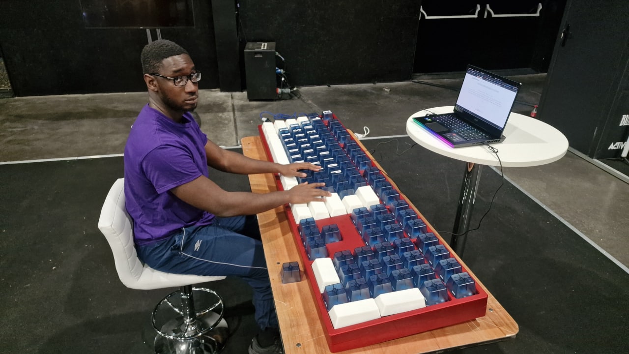 1280x720, 133 Kb / клавиатура