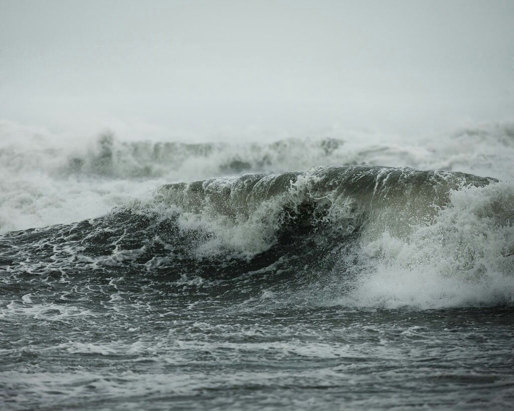 1024x819, 122 Kb / вода, волны, пена, брызги