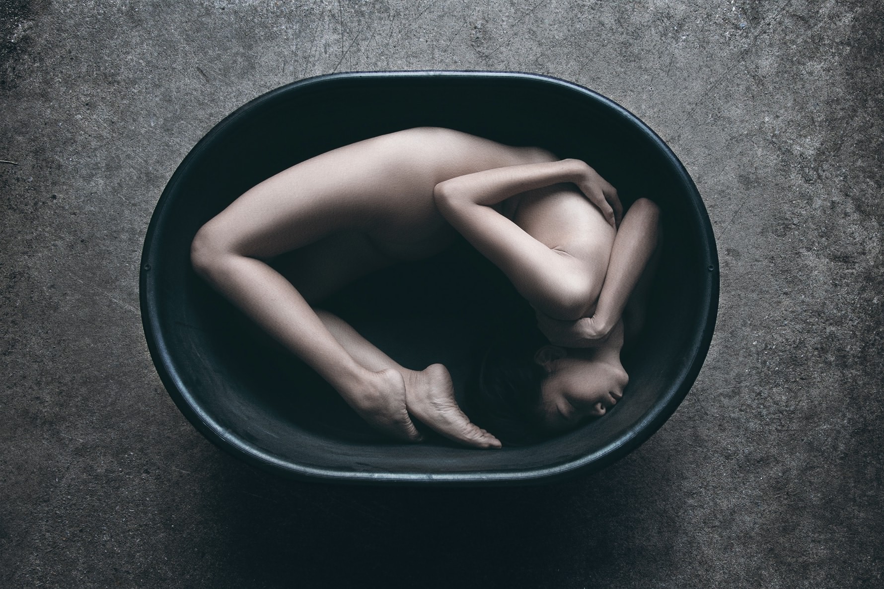 1780x1187, 532 Kb / голая, таз, ванна