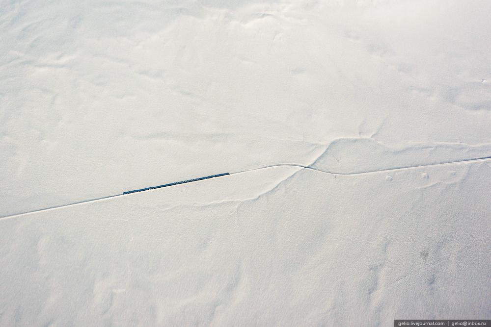 1000x667, 635 Kb / Поезд, снег, степь, Казахстан