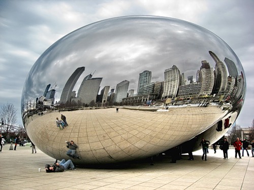 500x375, 56 Kb / яйцо, ворота, зеркало, чикаго, скульптура