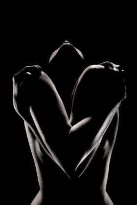 280x420, 15 Kb / силуэт, ч/б, обнаженная