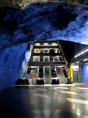 357x480, 48 Kb / метро, Стокгольм