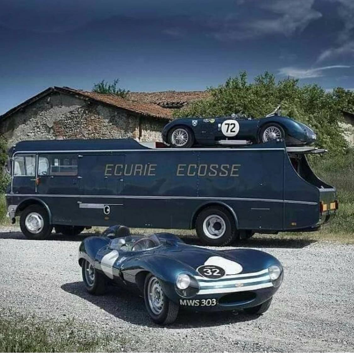 1125x1123, 169 Kb / автомобиль, классика, ретро, купе, автовоз, грузовик