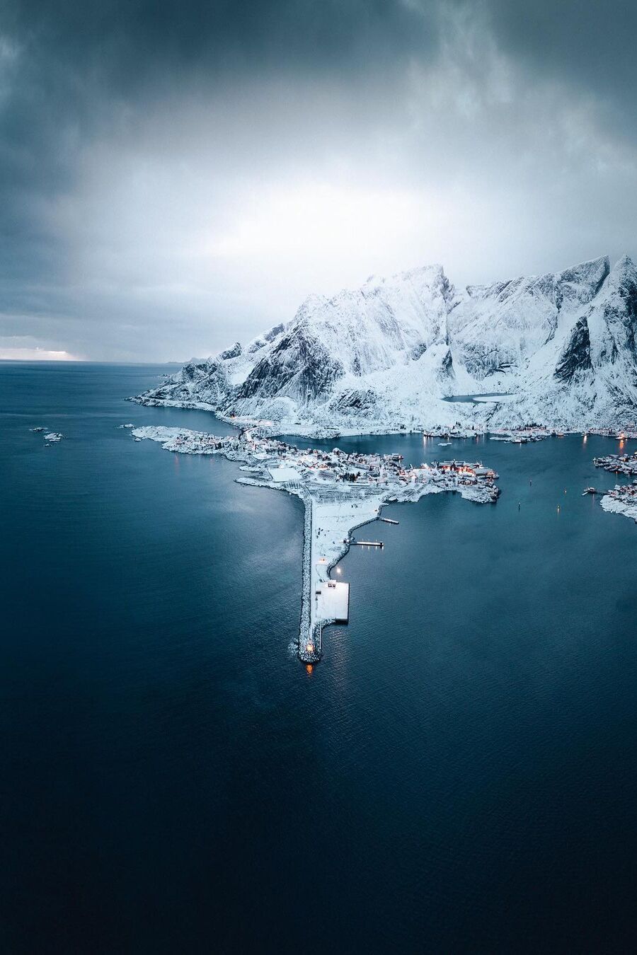 900x1350, 146 Kb / Снег, горы, скалы, побережье, порт, пирс, причал