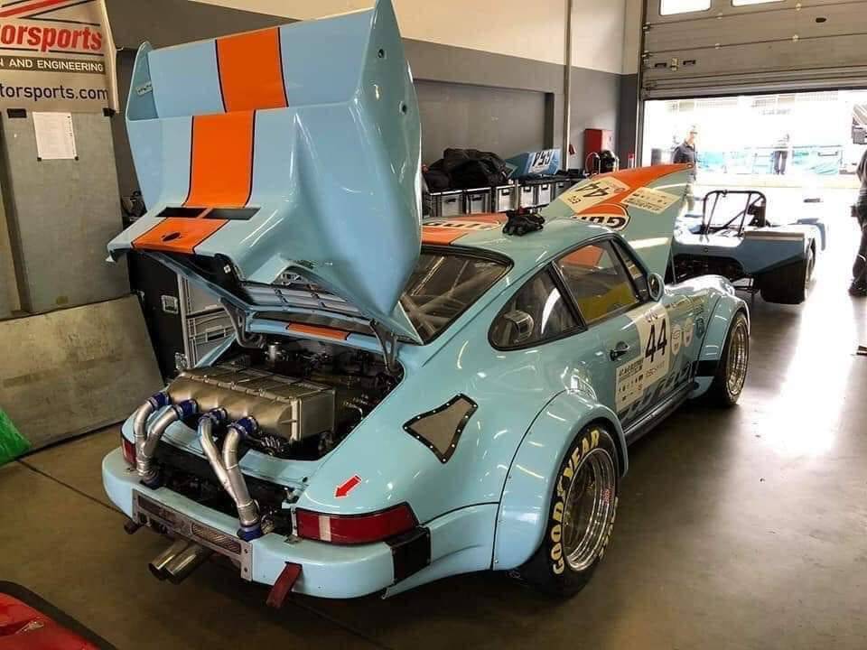 960x720, 78 Kb / автомобиль, классика, ретро, Porsche, гараж